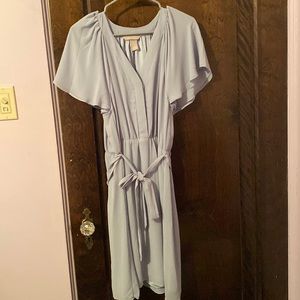 Light blue-gray H&M dress with tie belt, Size Medium